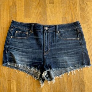 American Eagle Tomgirl Shortie Denim Shorts